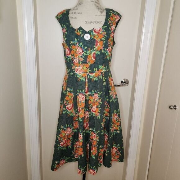 Cherry Velvet pinup dress - Picture 1 of 5
